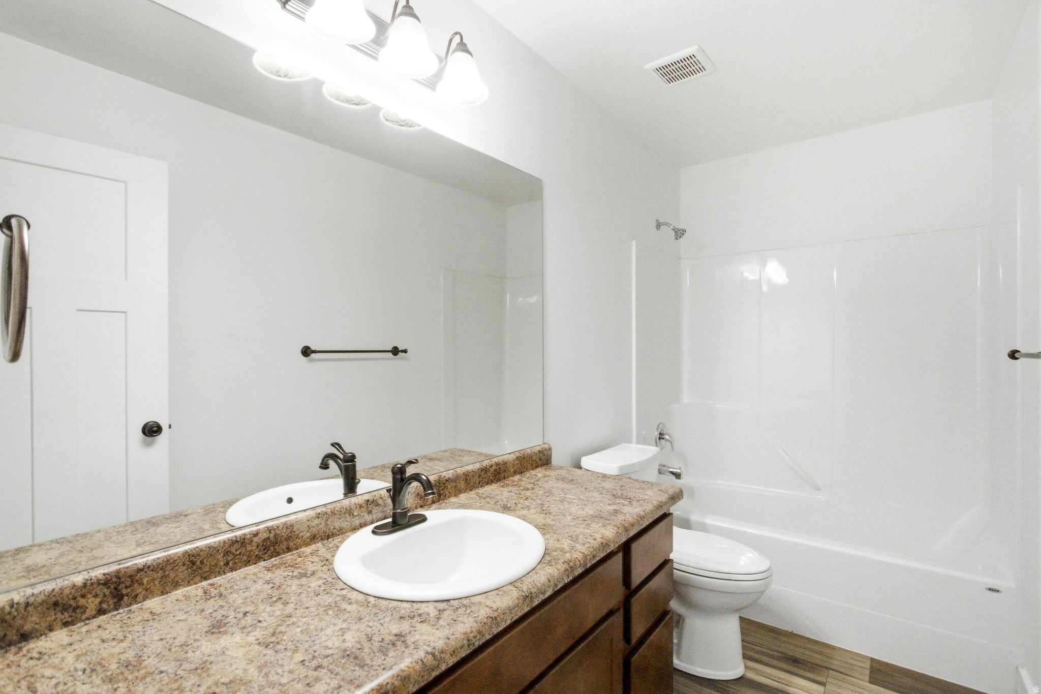 SPANISH TRAILS - Residential