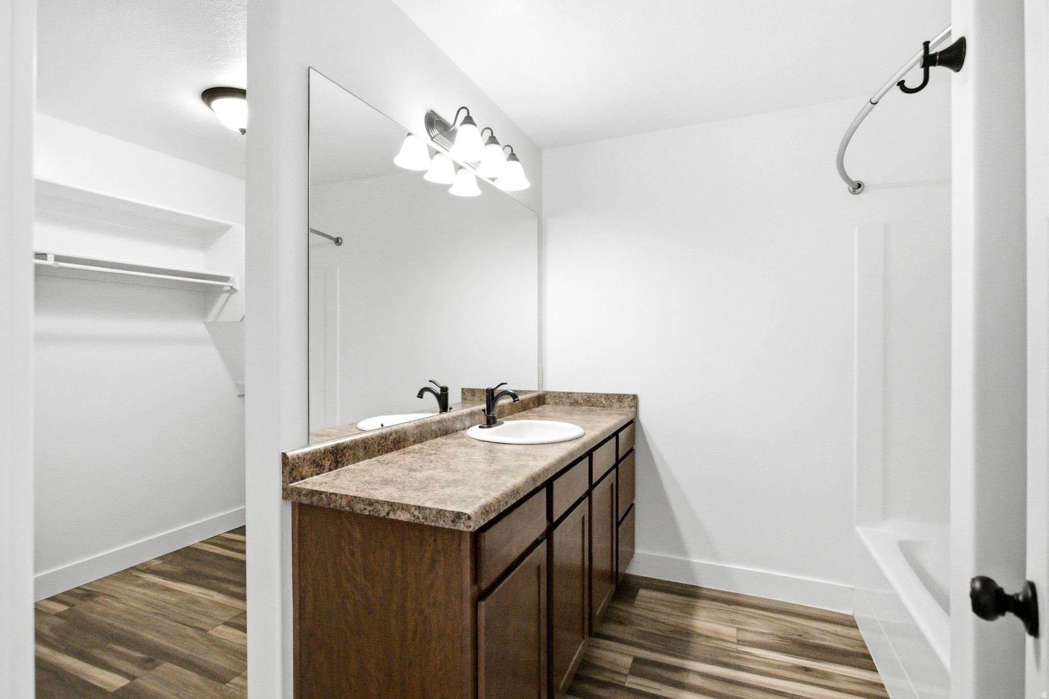 SPANISH TRAILS - Residential