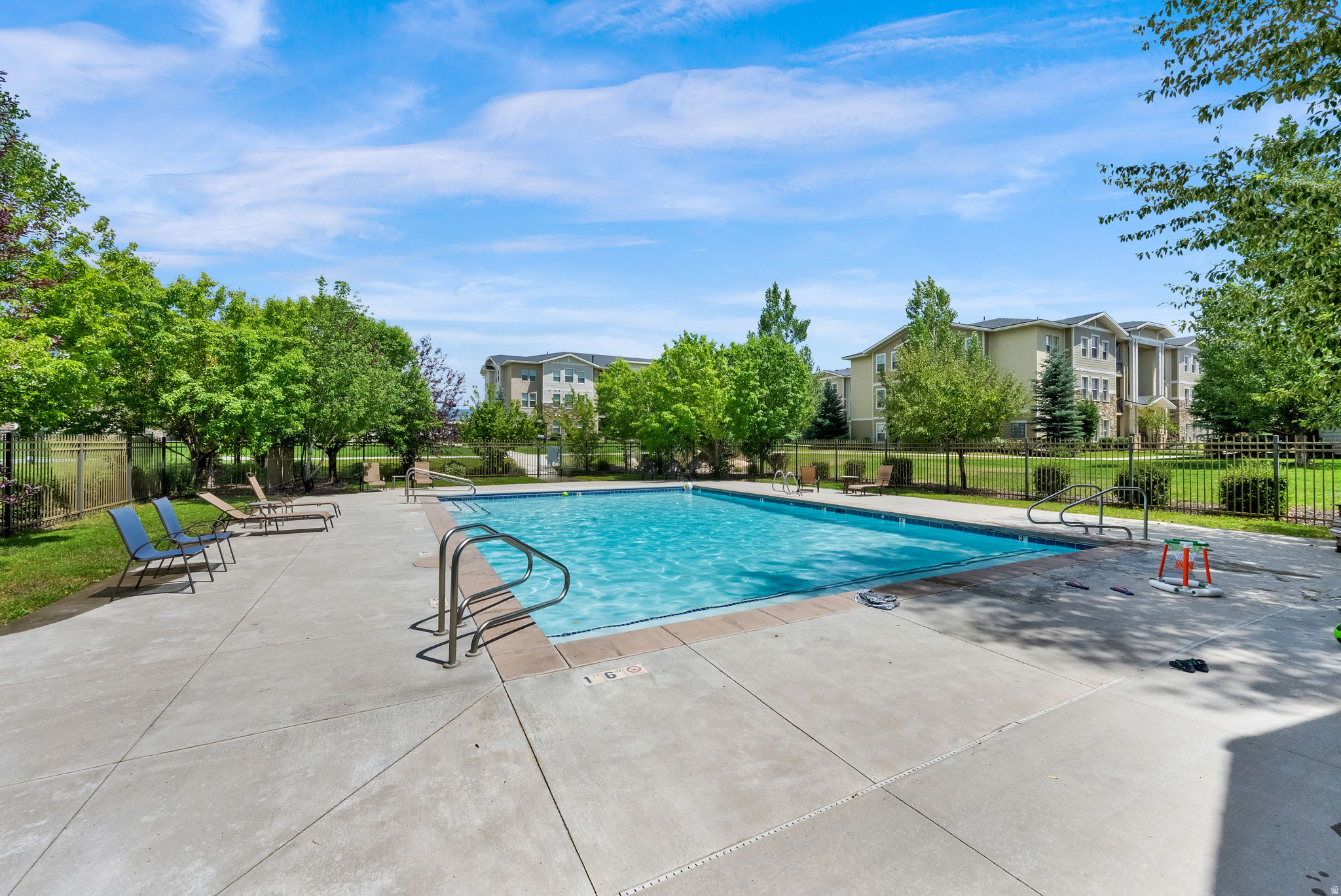 RANCH LANDING - Residential