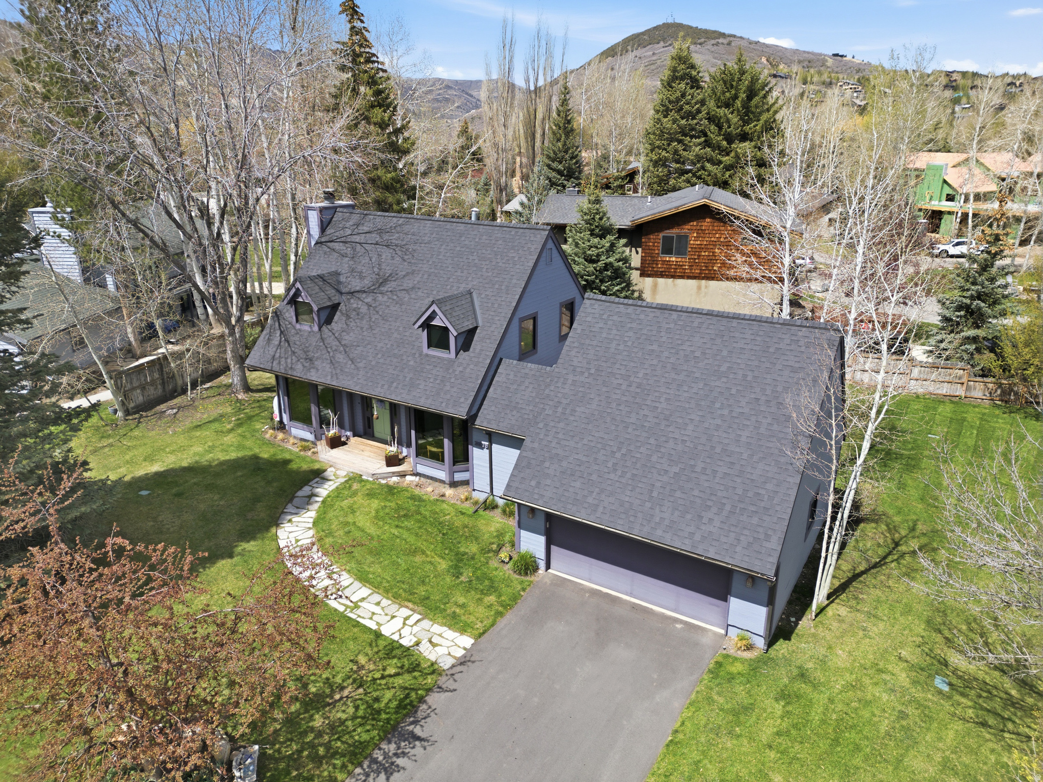 PARK MEADOWS SUBDIVI - Residential Lease