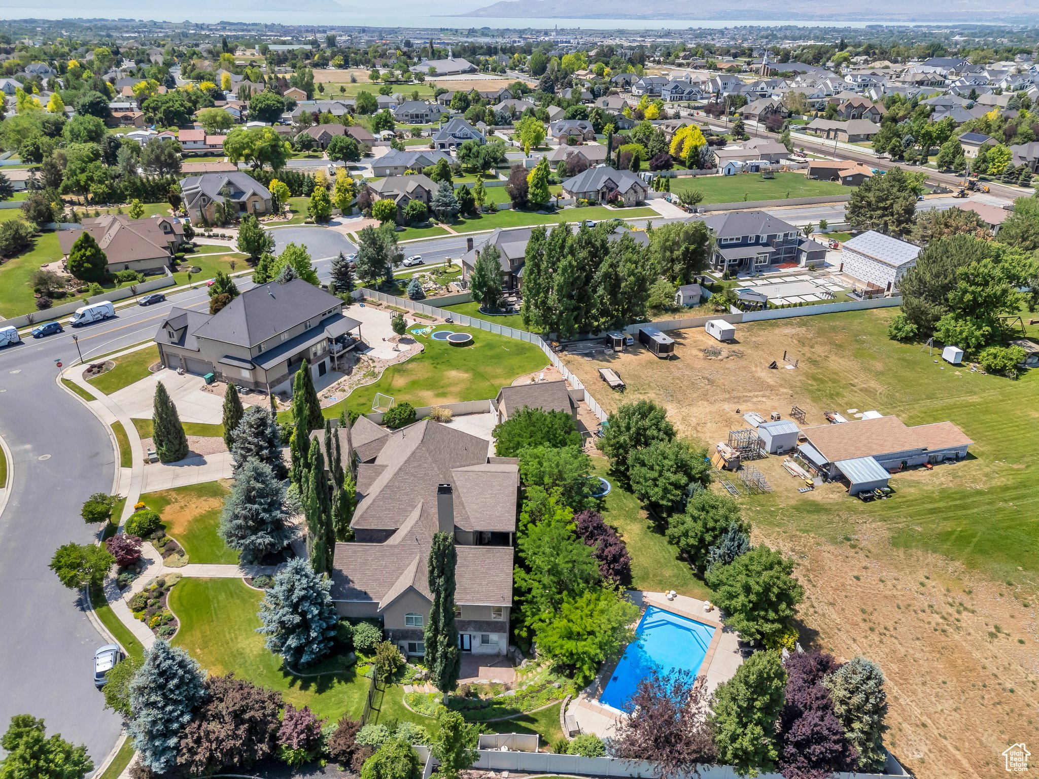 MADISON MEADOWS - Residential