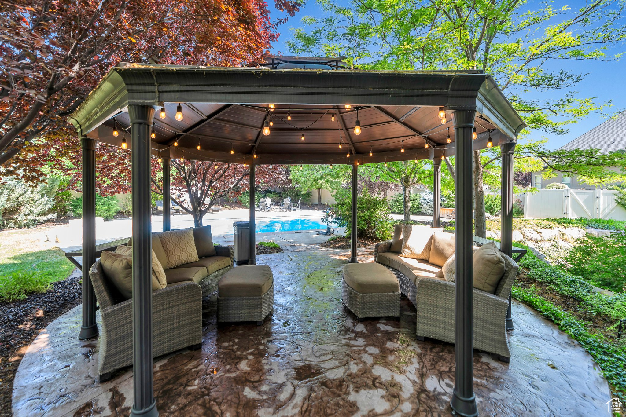 MADISON MEADOWS - Residential