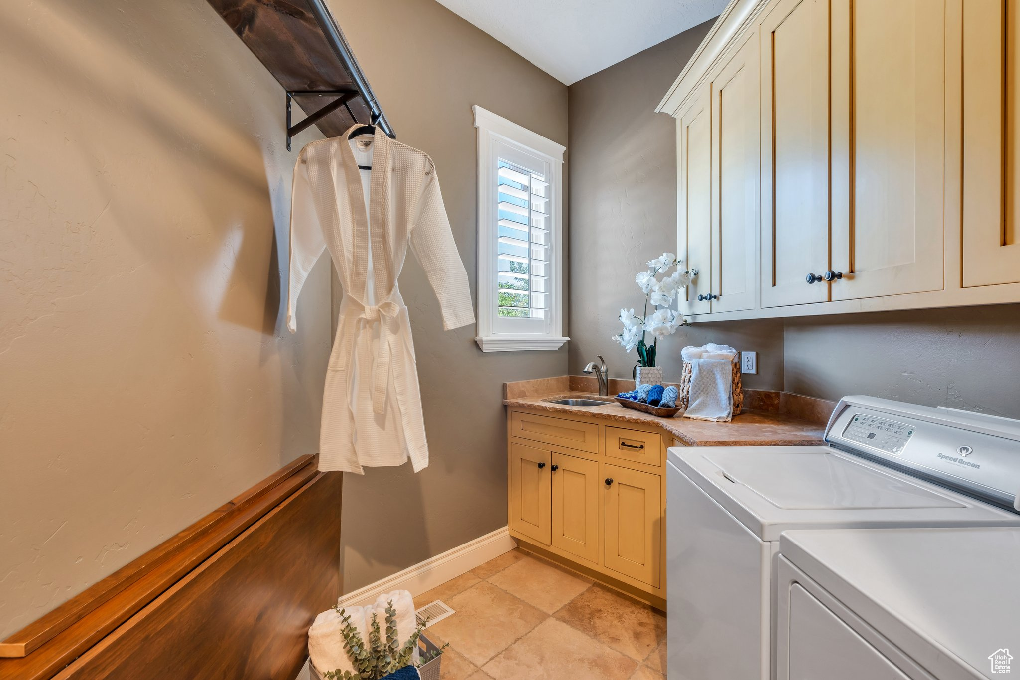 MADISON MEADOWS - Residential