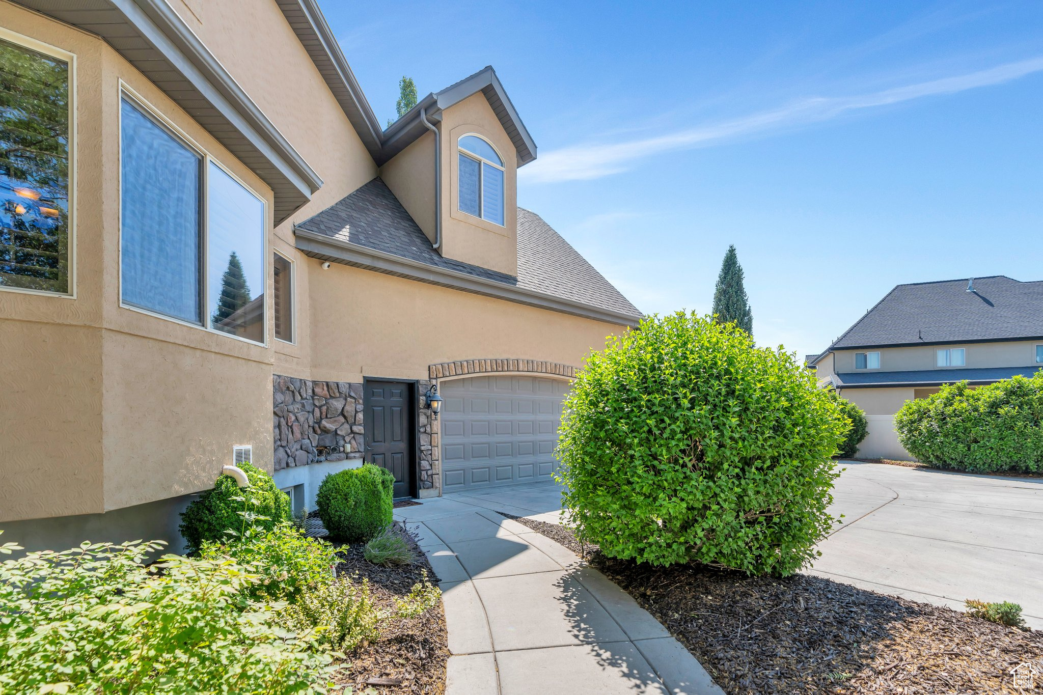 MADISON MEADOWS - Residential