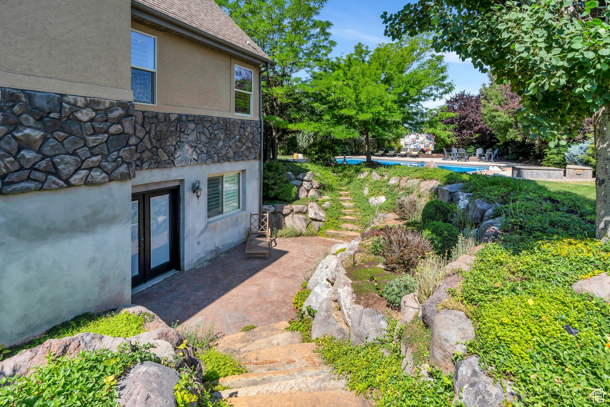 MADISON MEADOWS - Residential