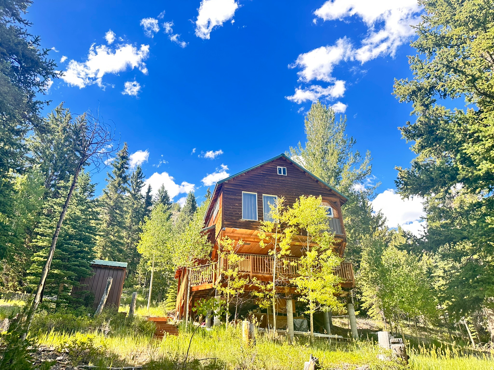 ARGYLE CANYON - Residential