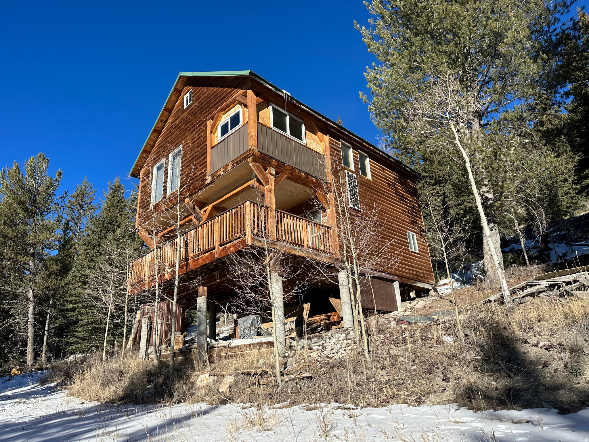 ARGYLE CANYON - Residential