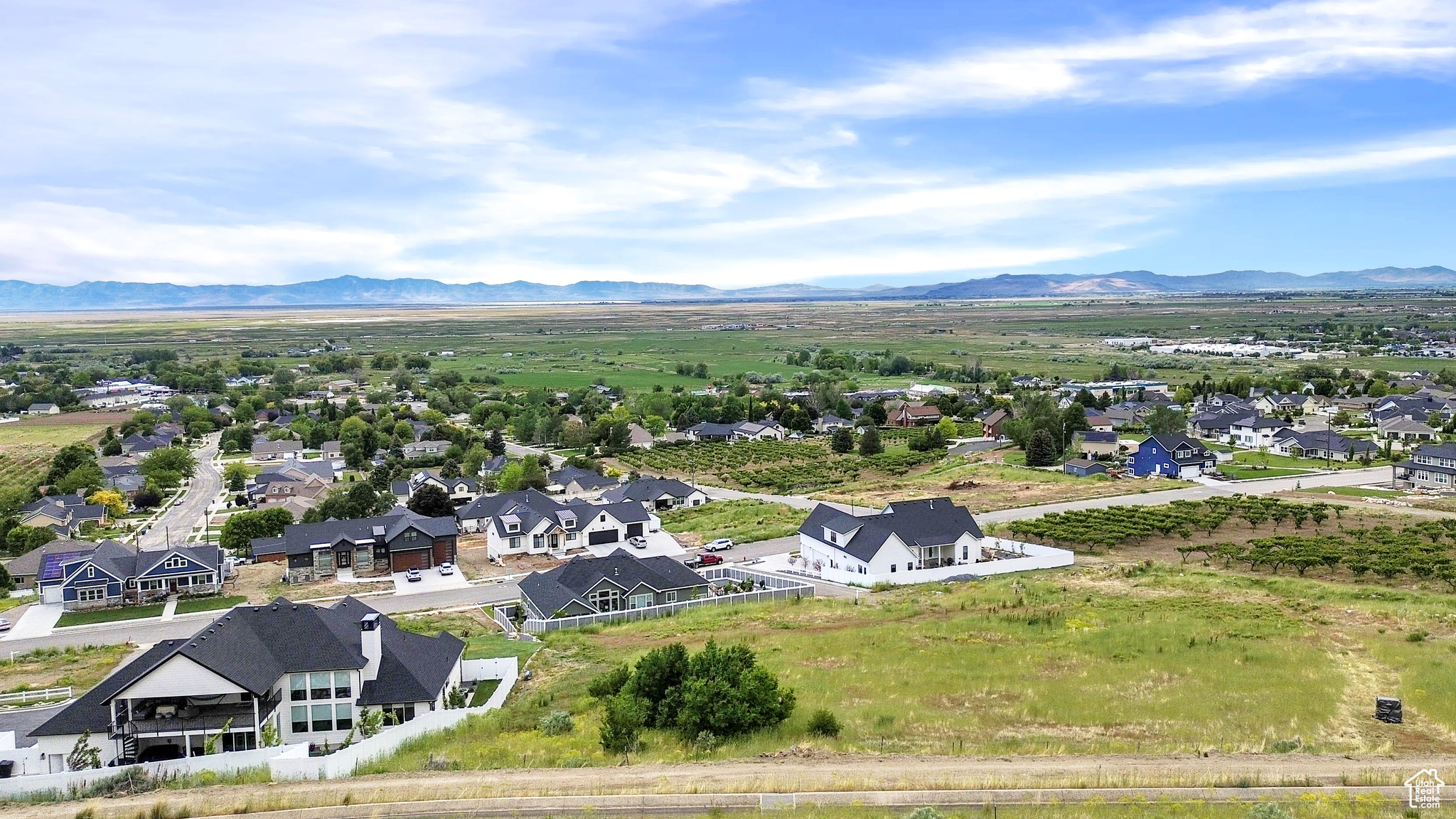 MOUNT PLEASANT ESTATES - Land
