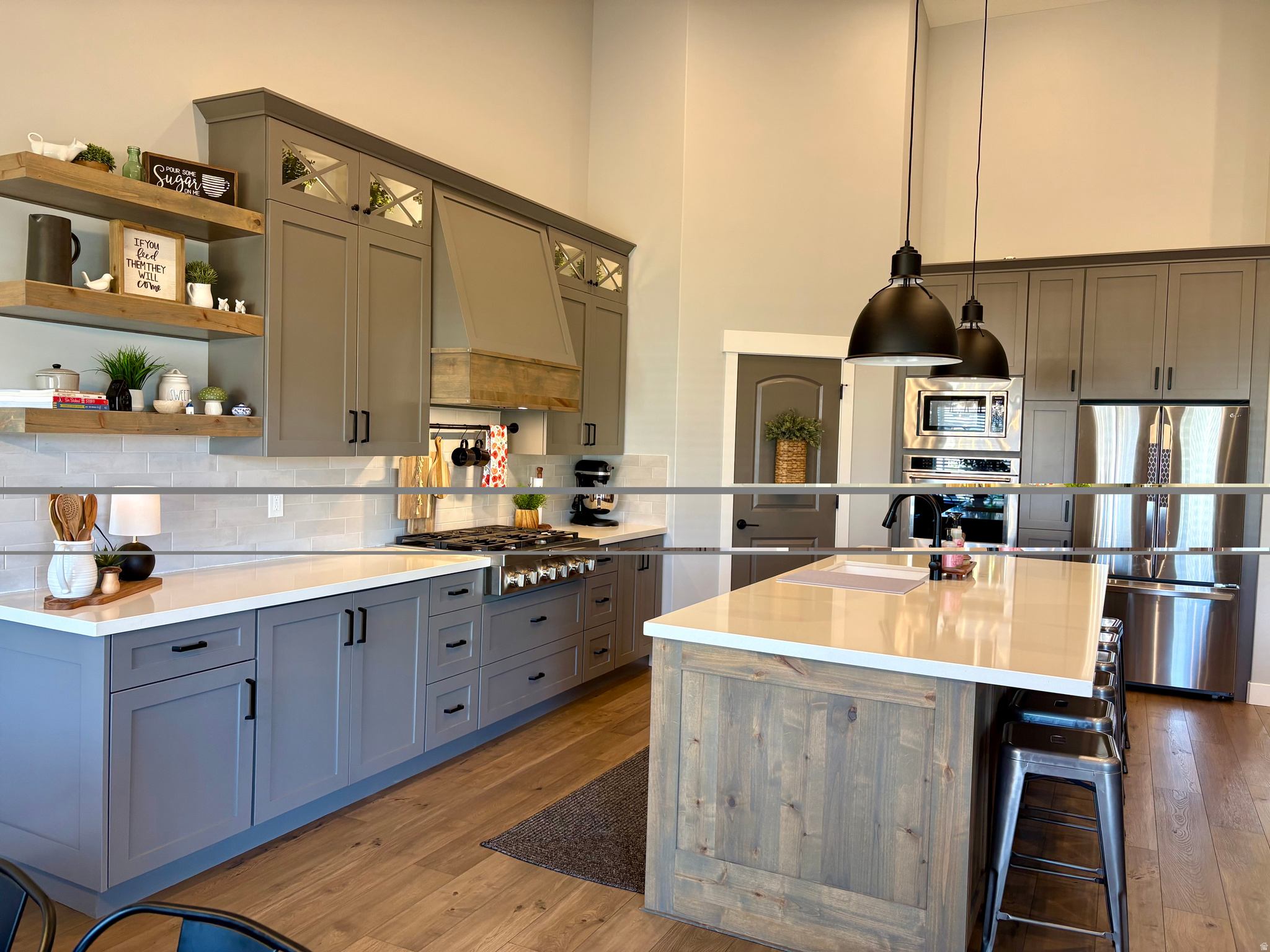 STARHAVEN VILLAS - Residential