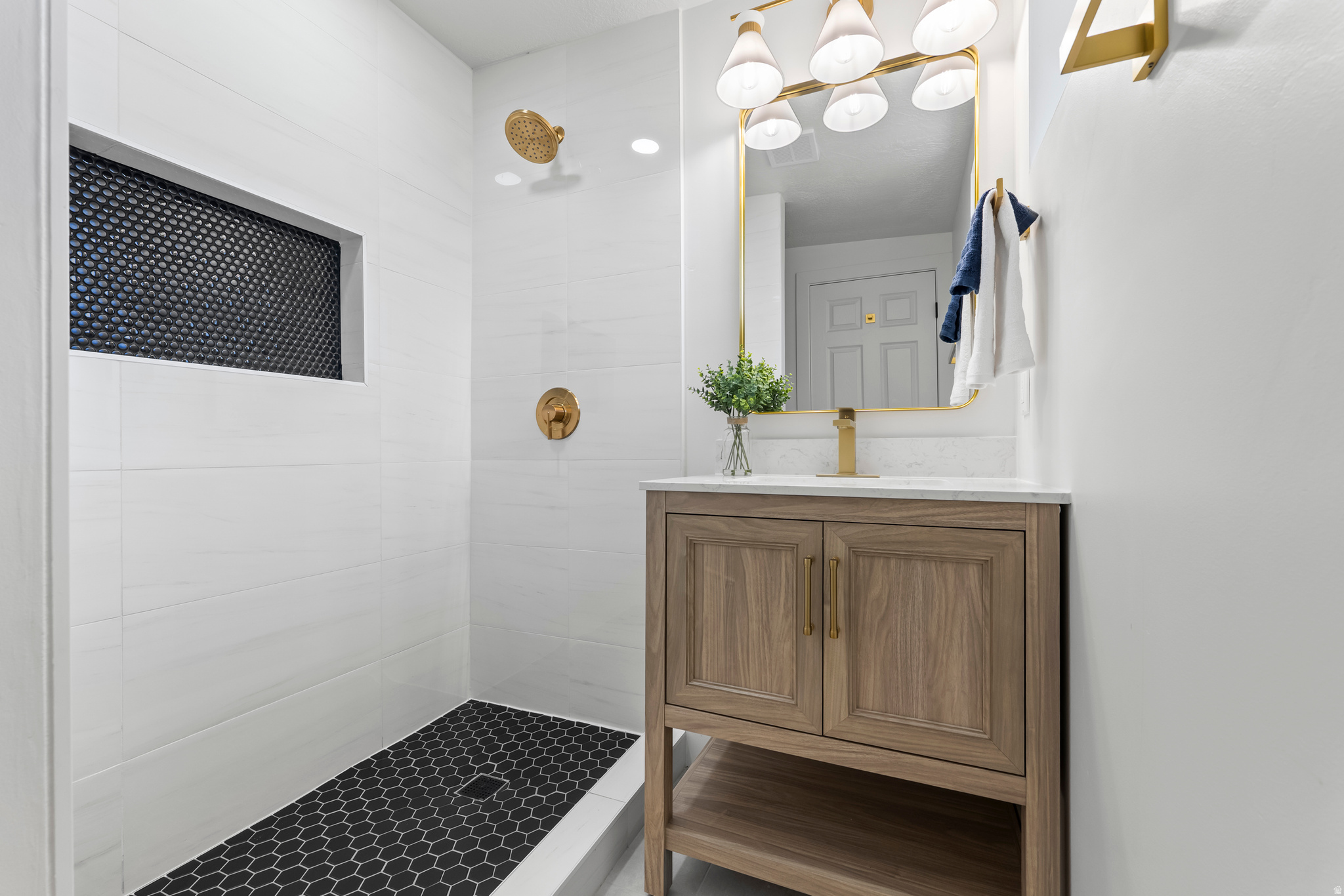 ACADEMY PARK - Residential