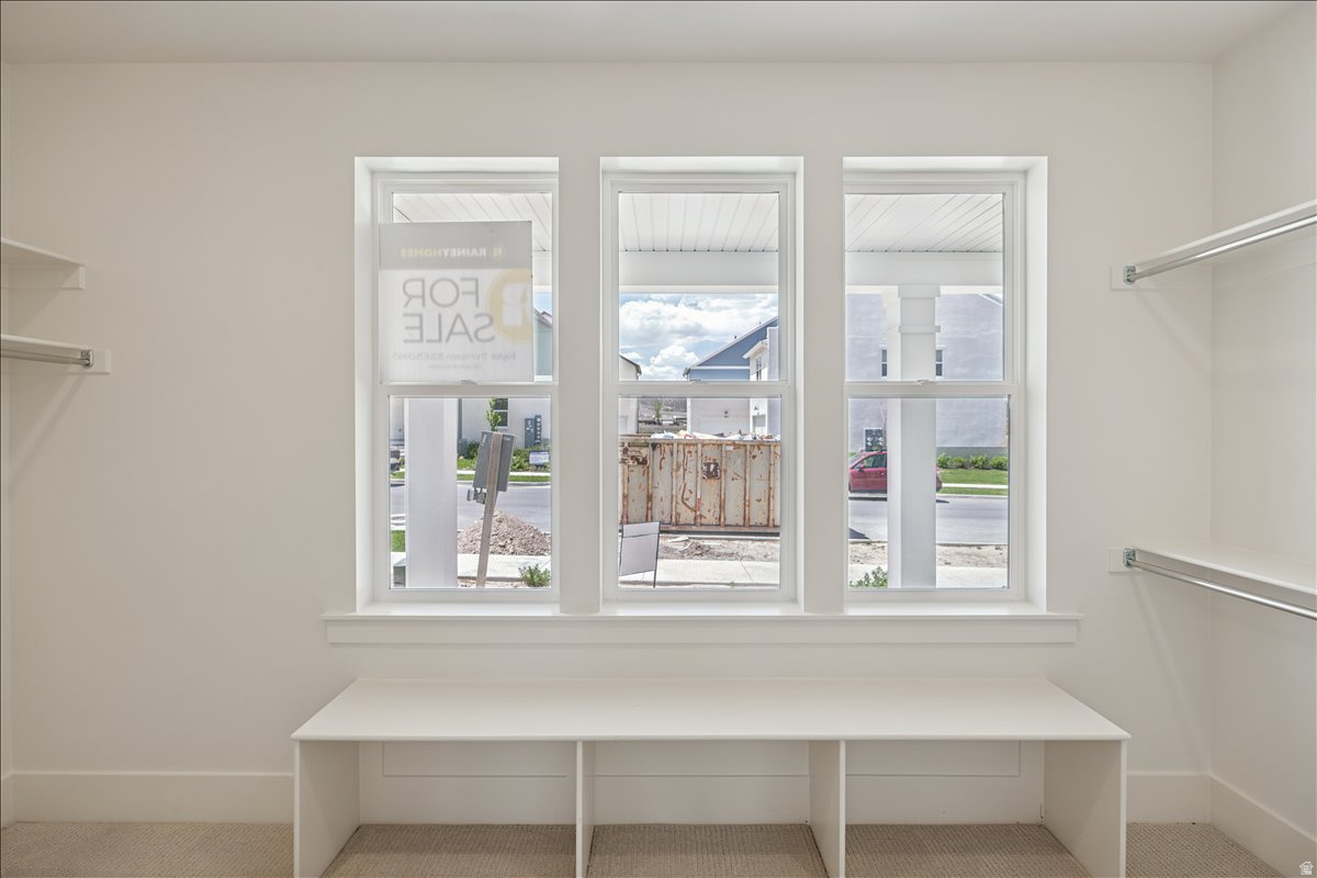 BEACON POINTE - Residential
