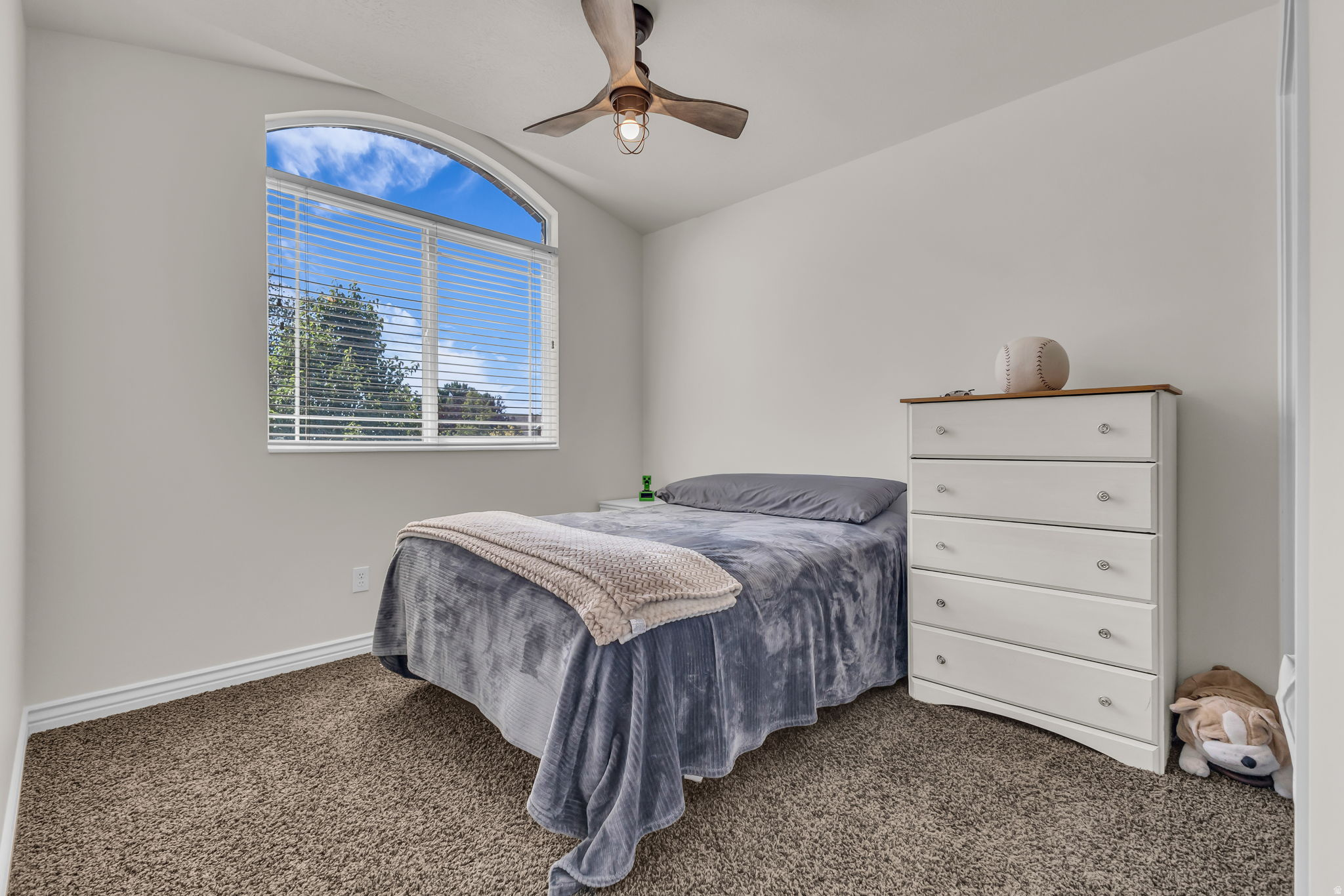 MUIRFIELD - Residential