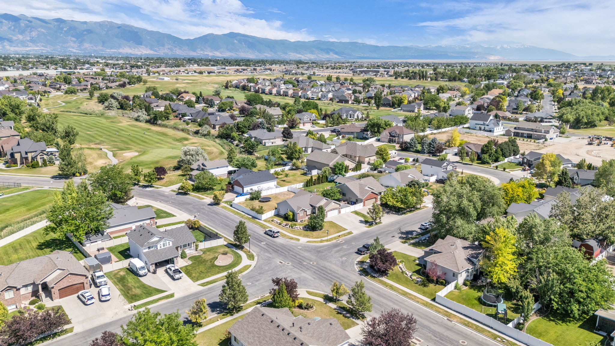 MUIRFIELD - Residential