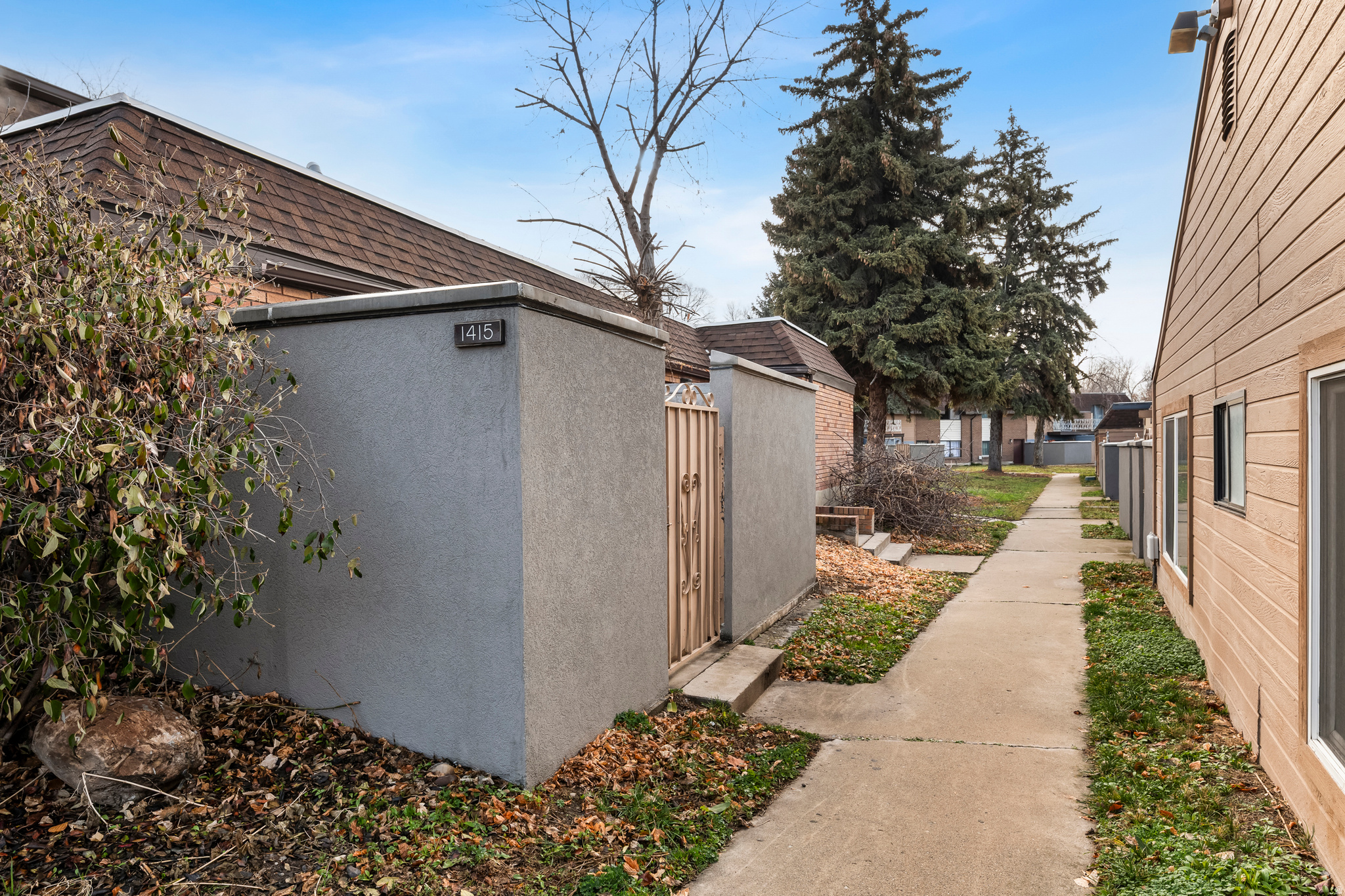 CASTLEBROOK - Residential
