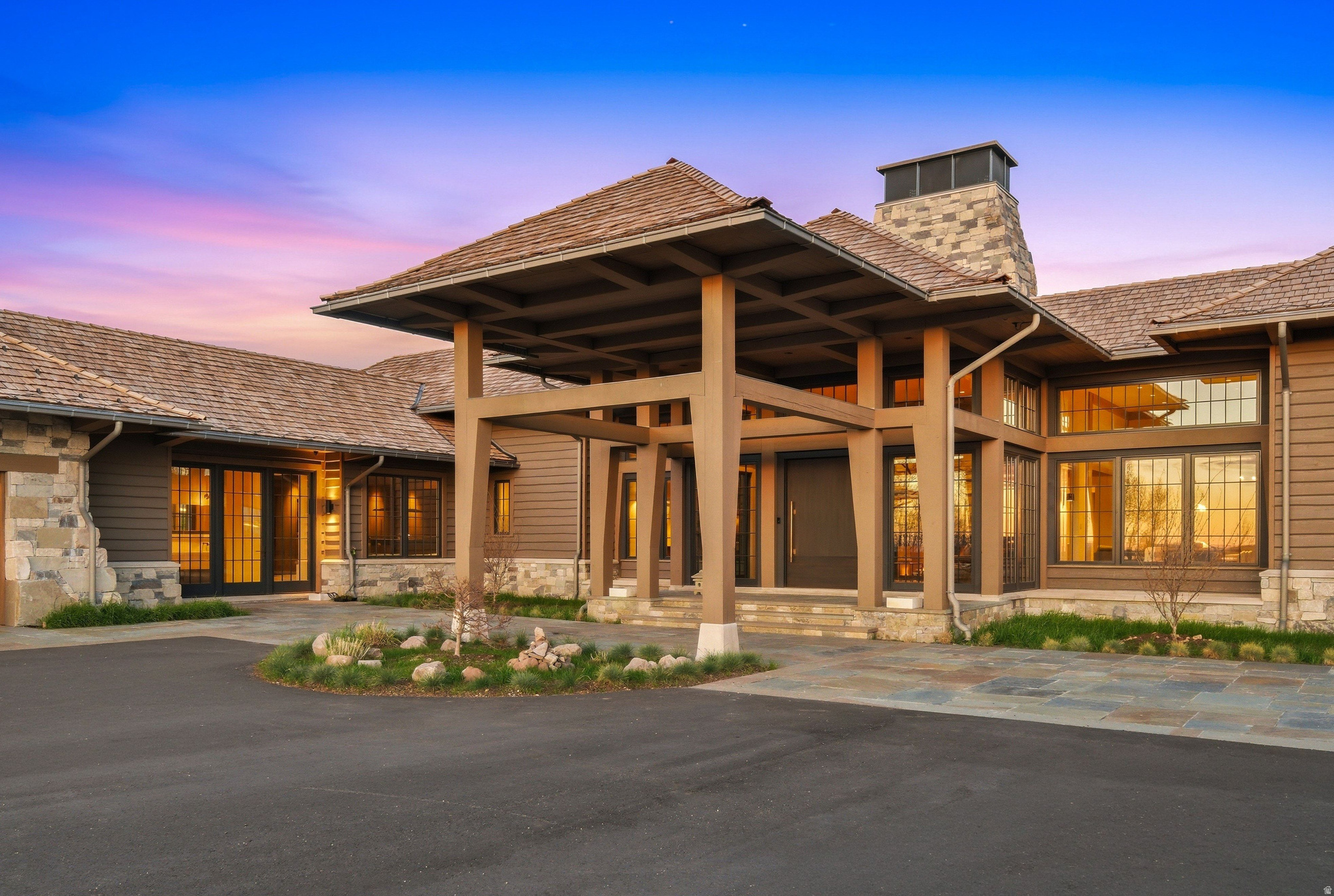 WOLF CREEK - Residential