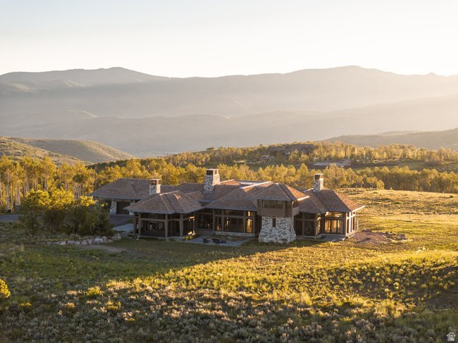WOLF CREEK - Residential