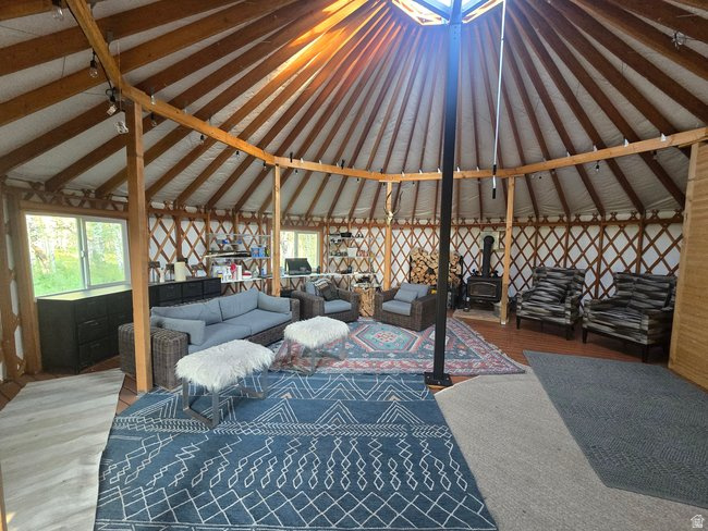 WOLF CREEK - Residential