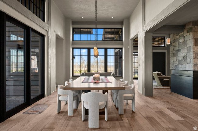 WOLF CREEK - Residential