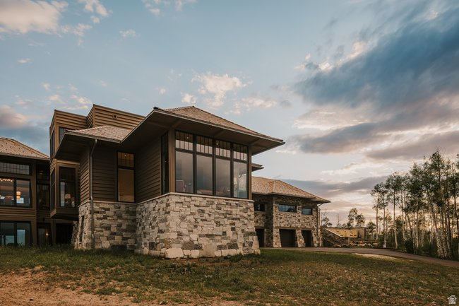 WOLF CREEK - Residential
