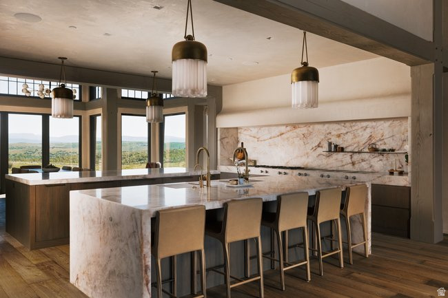 WOLF CREEK - Residential