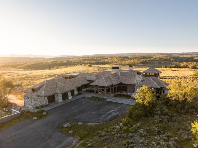 WOLF CREEK - Residential