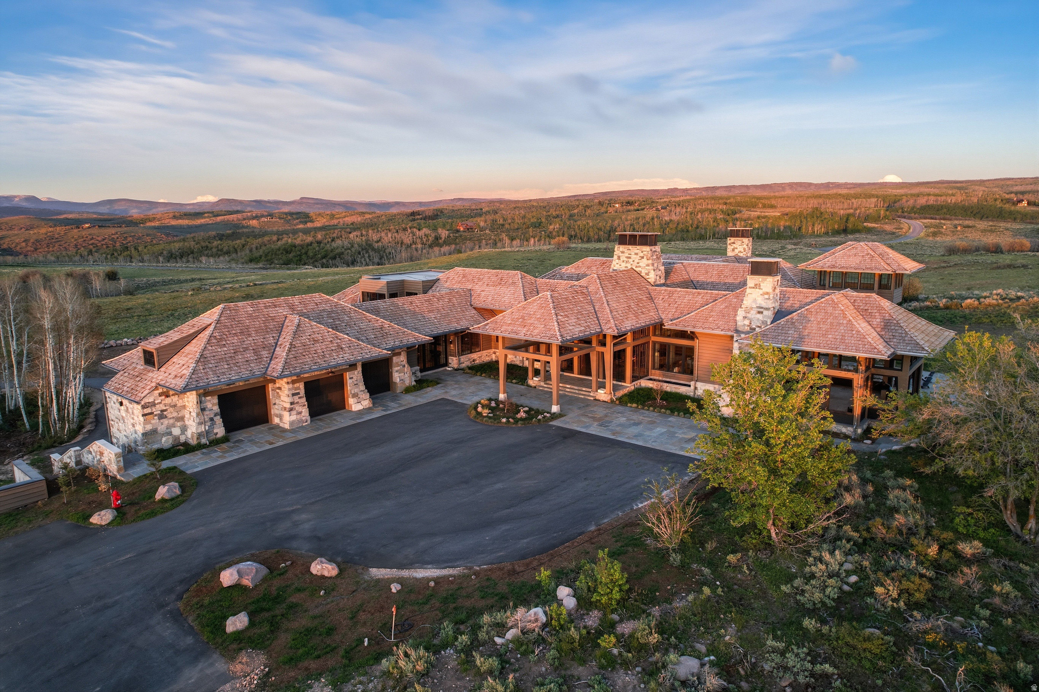 WOLF CREEK - Residential
