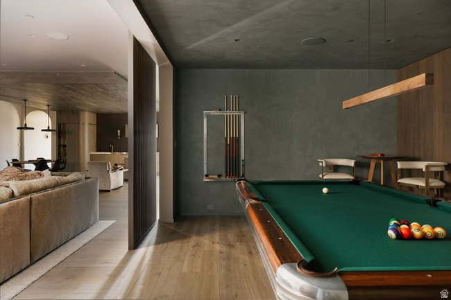 WOLF CREEK - Residential