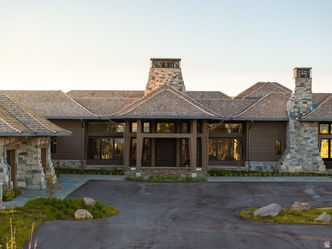 WOLF CREEK - Residential