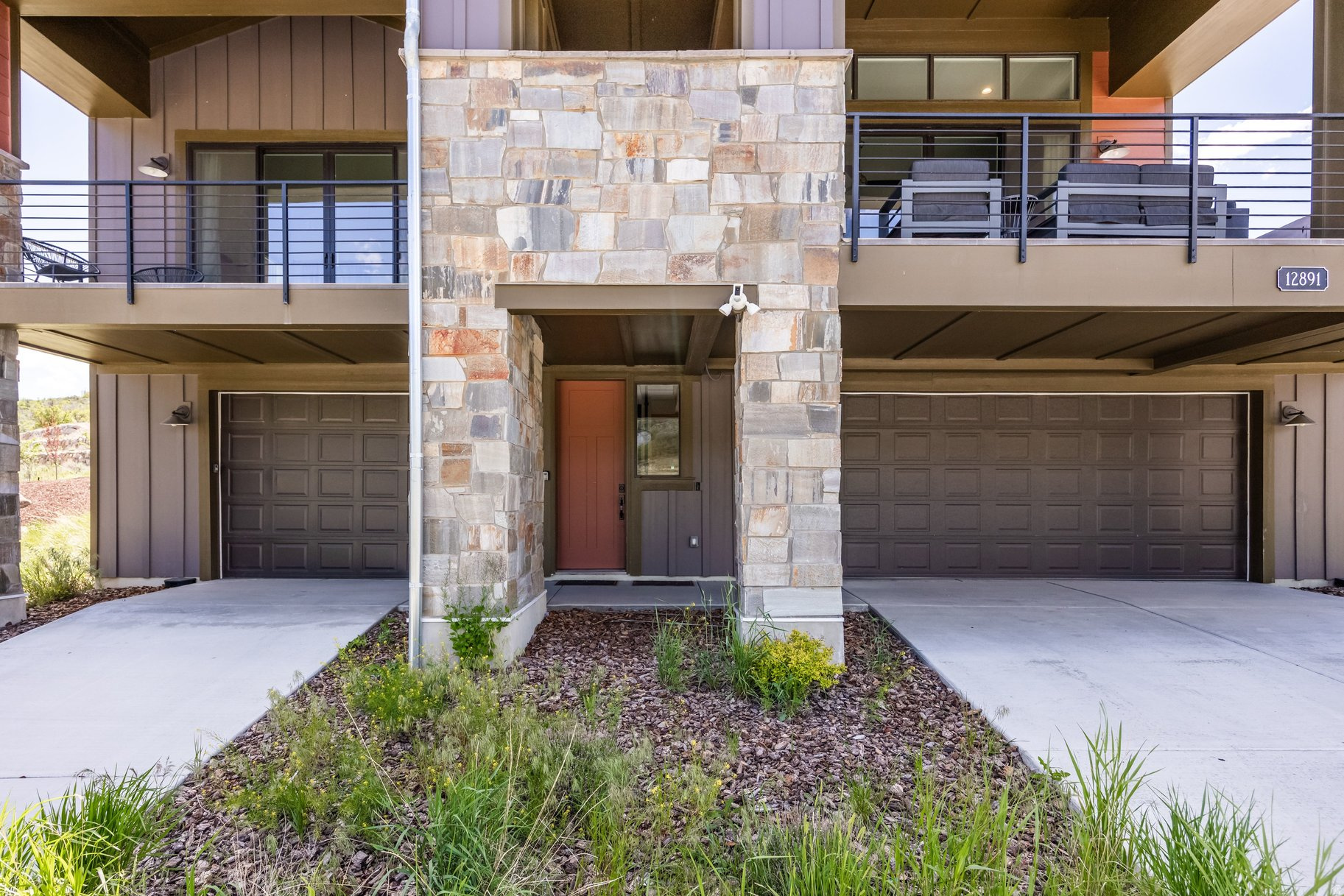 DEER SPRINGS - Residential