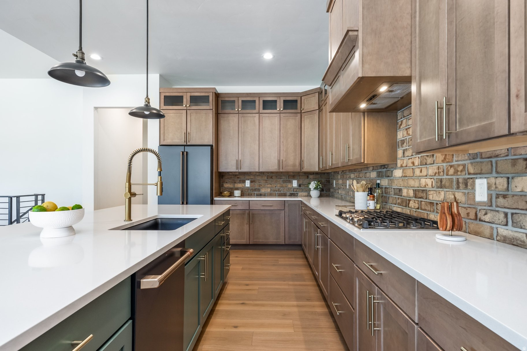 DEER SPRINGS - Residential