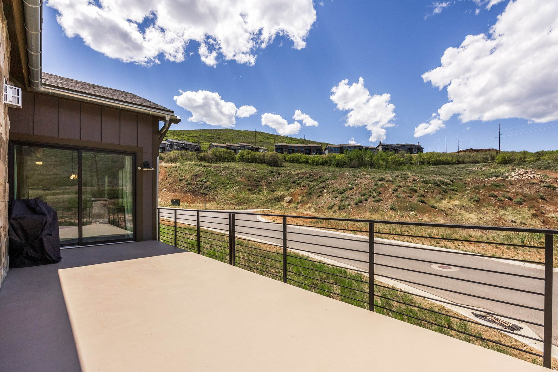DEER SPRINGS - Residential
