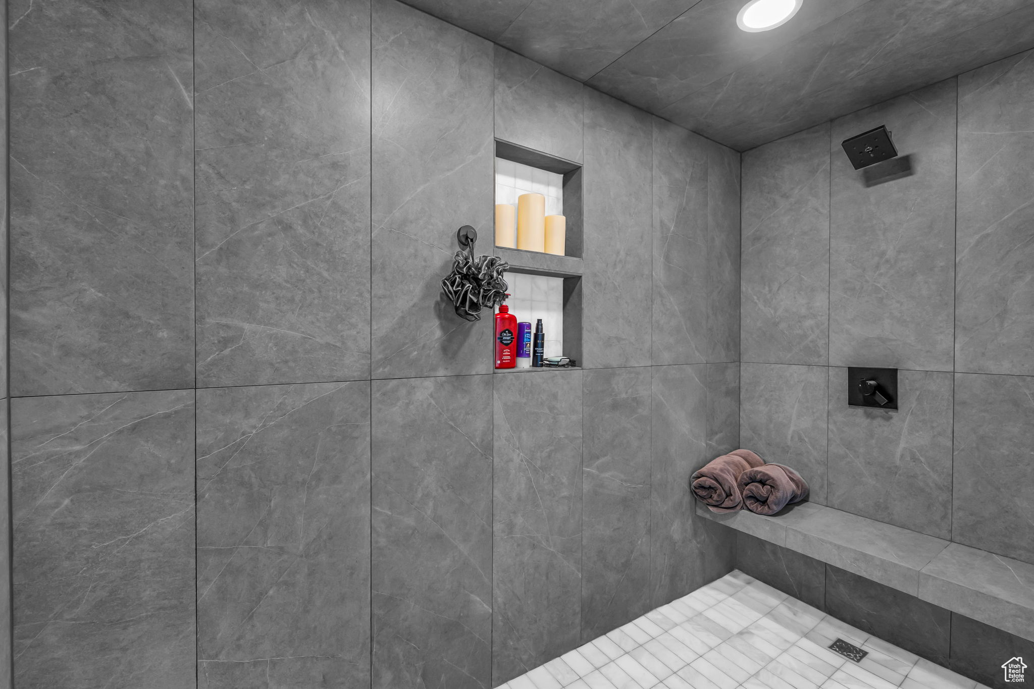 BROADWAY TOWER CONDO - Residential