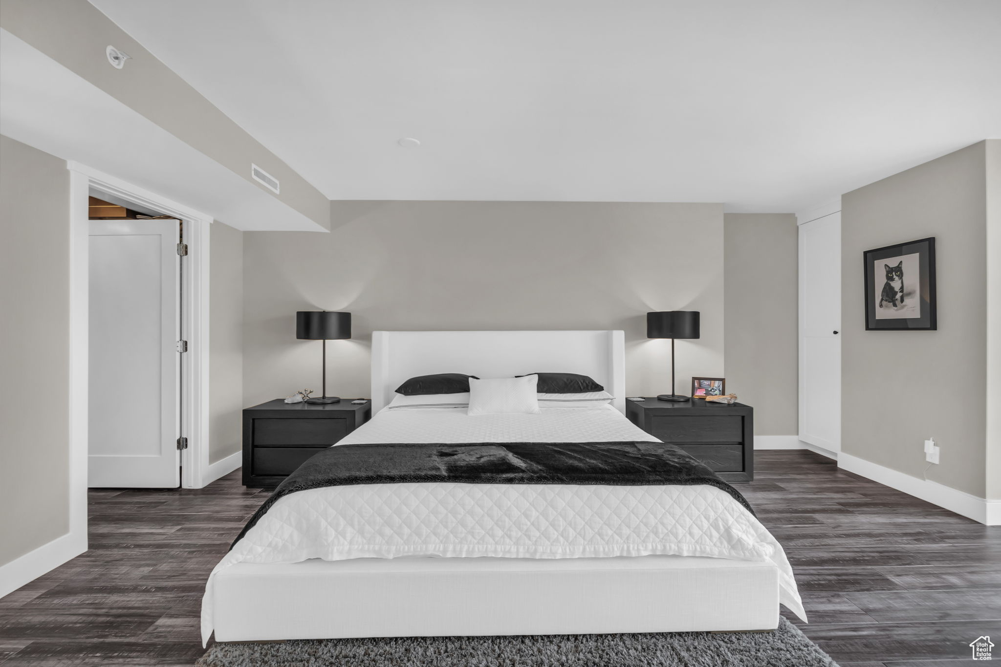 BROADWAY TOWER CONDO - Residential