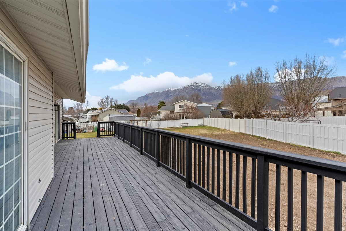 THE COLONY - Residential