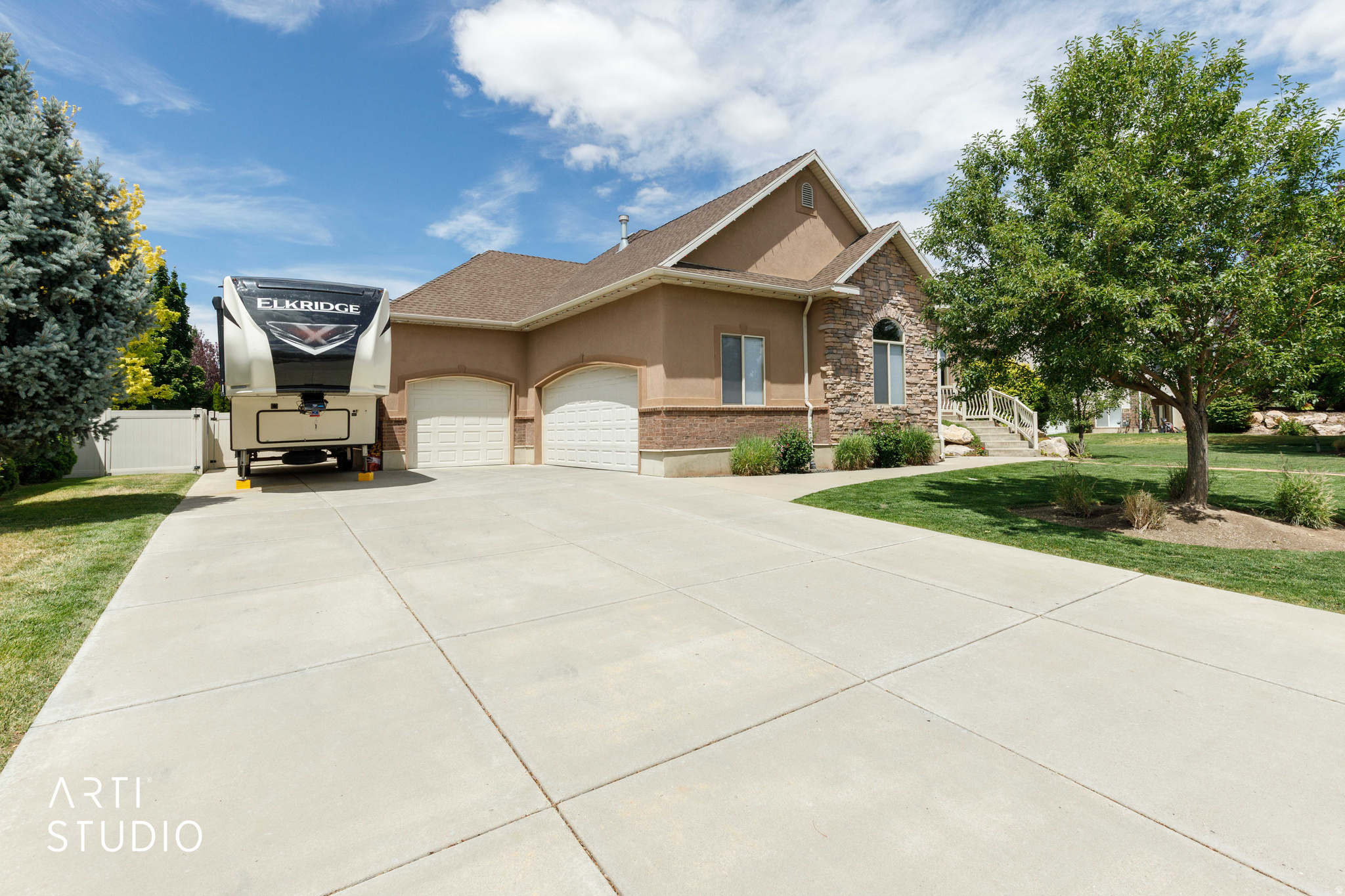 WILD HORSE SPRINGS - Residential