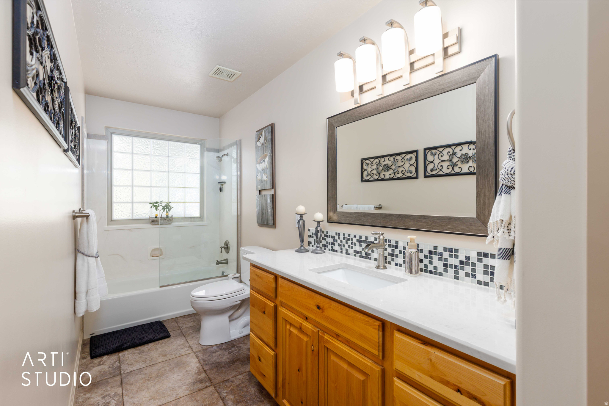 WILD HORSE SPRINGS - Residential