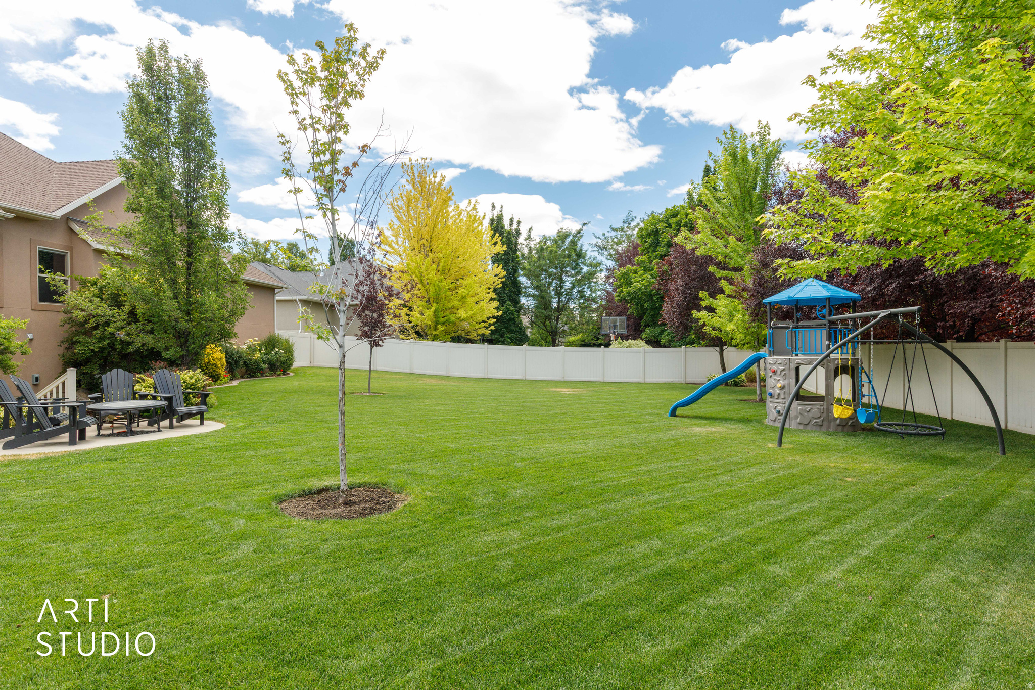 WILD HORSE SPRINGS - Residential
