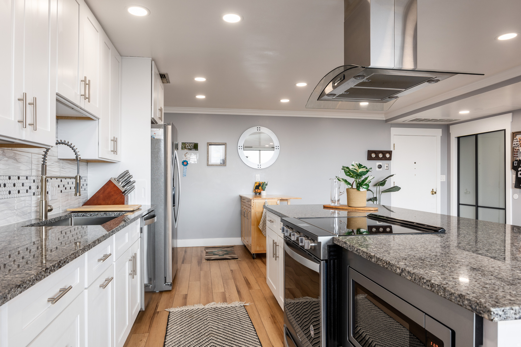 BONNEVILLE TOWER - Residential