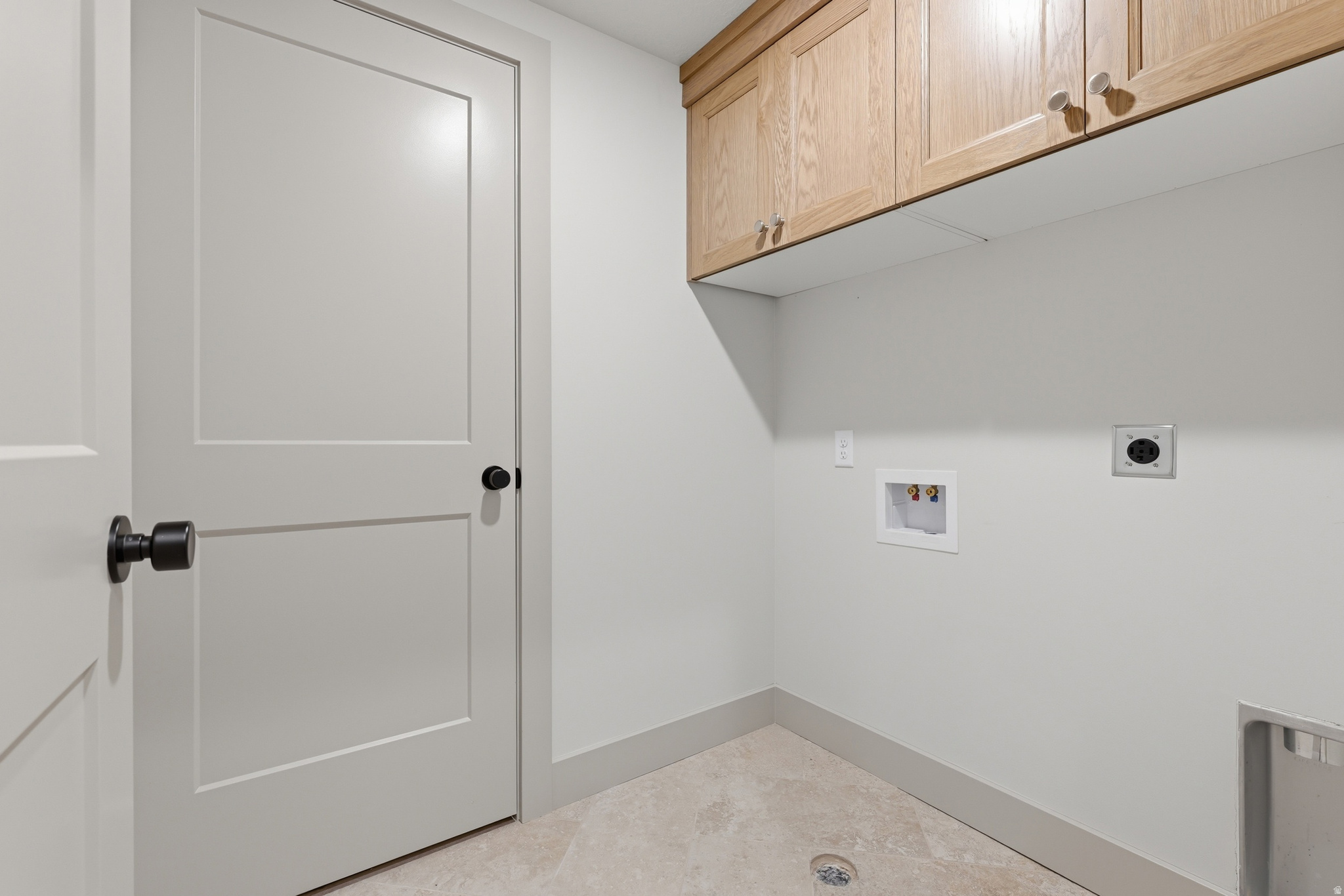 BEACON POINTE - Residential