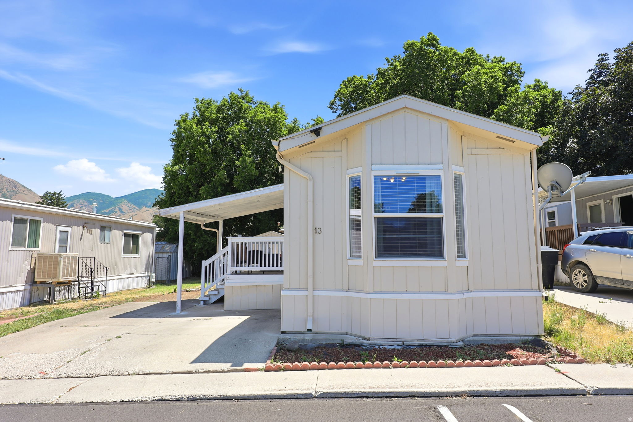 SOUTH SPRINGVILLE TERRACE - Residential