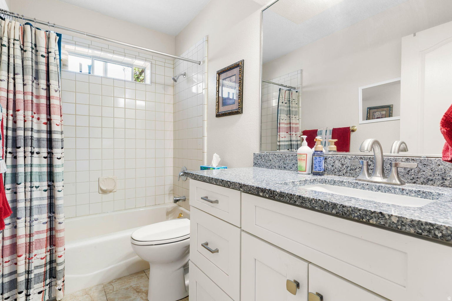 BLOOMINGTON HILLS 10 - Residential