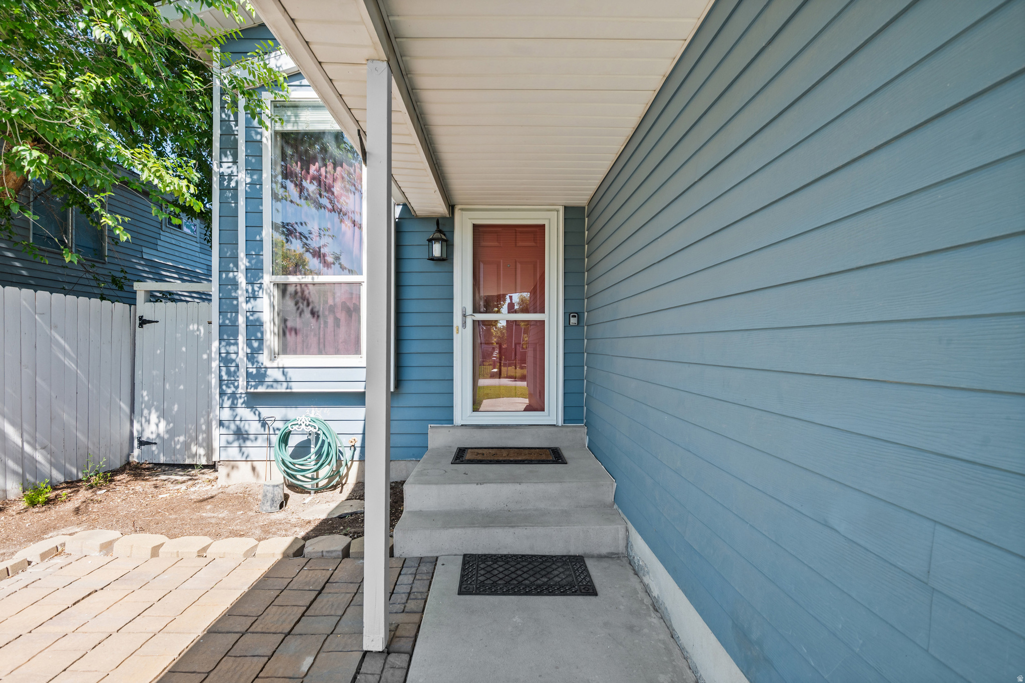 FOX SHADOW - Residential
