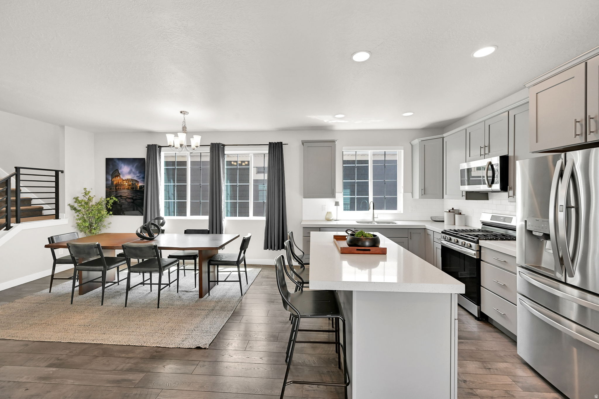 RIDGE - Residential