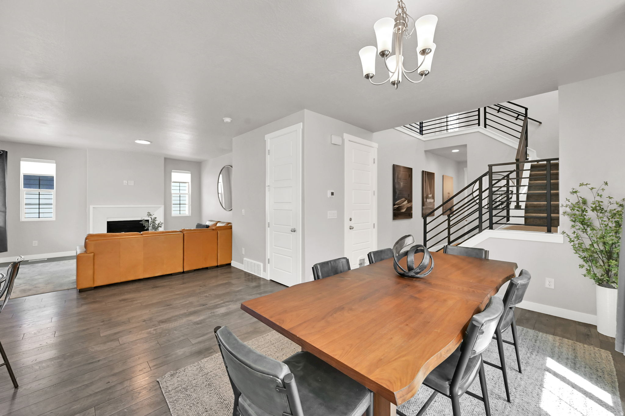 RIDGE - Residential