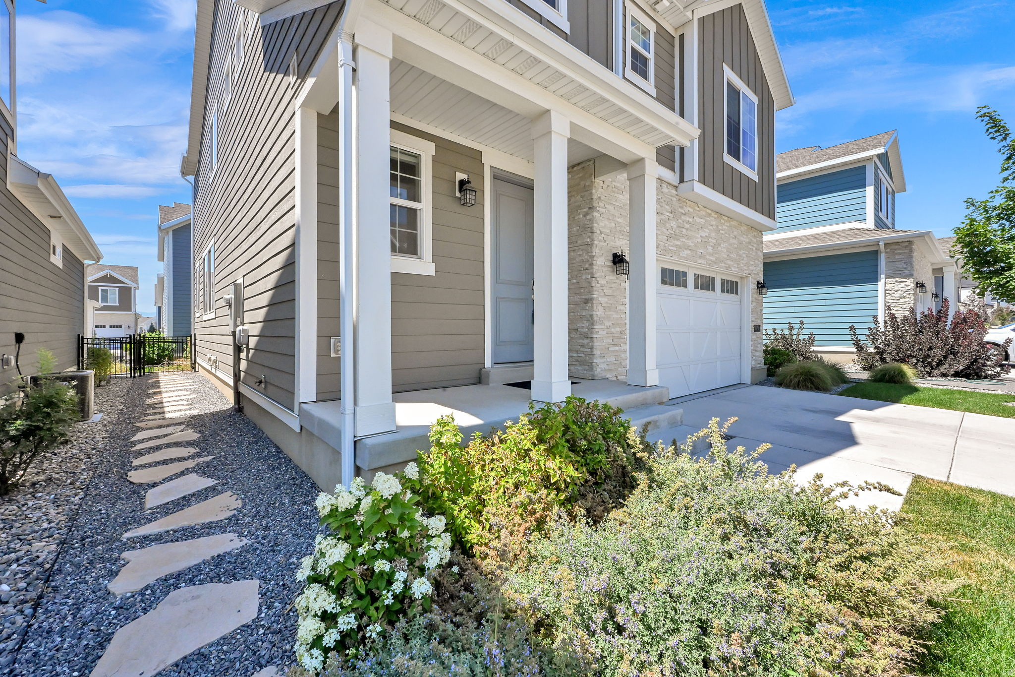 RIDGE - Residential