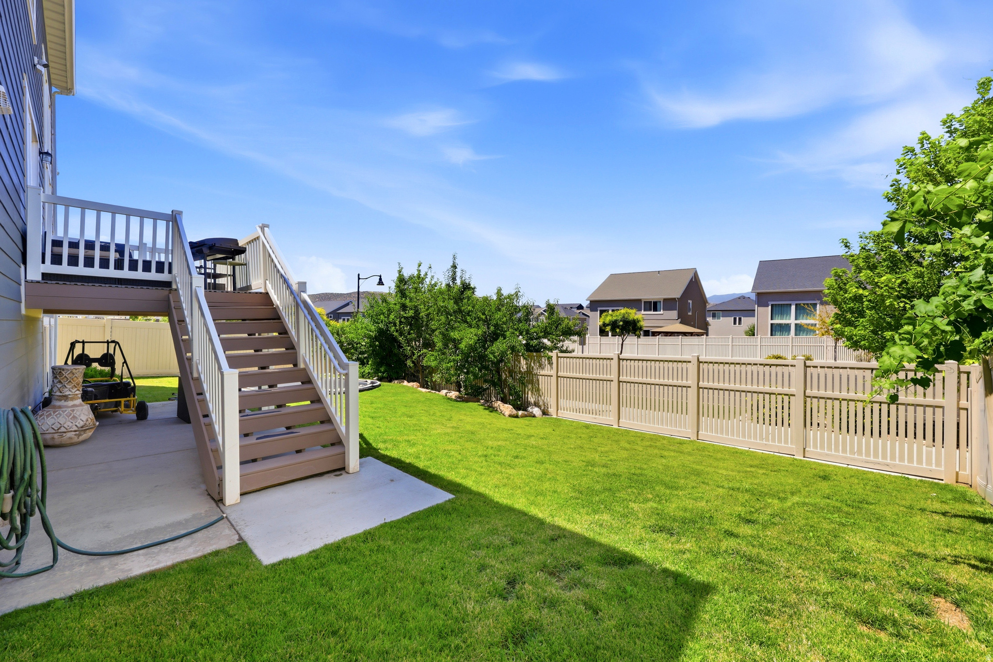 QUAIL HILL AT MT SARATOGA - Residential