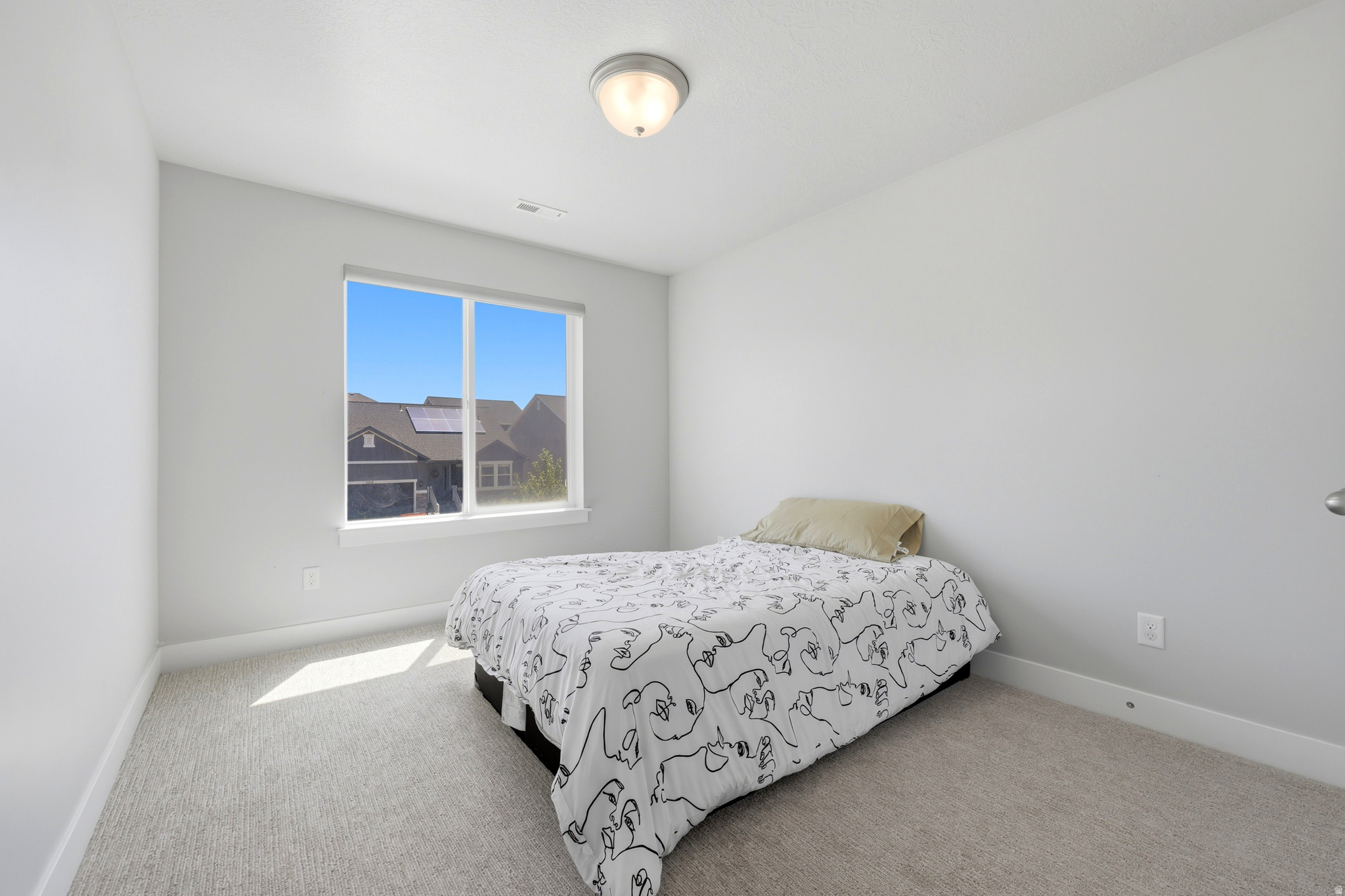 QUAIL HILL AT MT SARATOGA - Residential