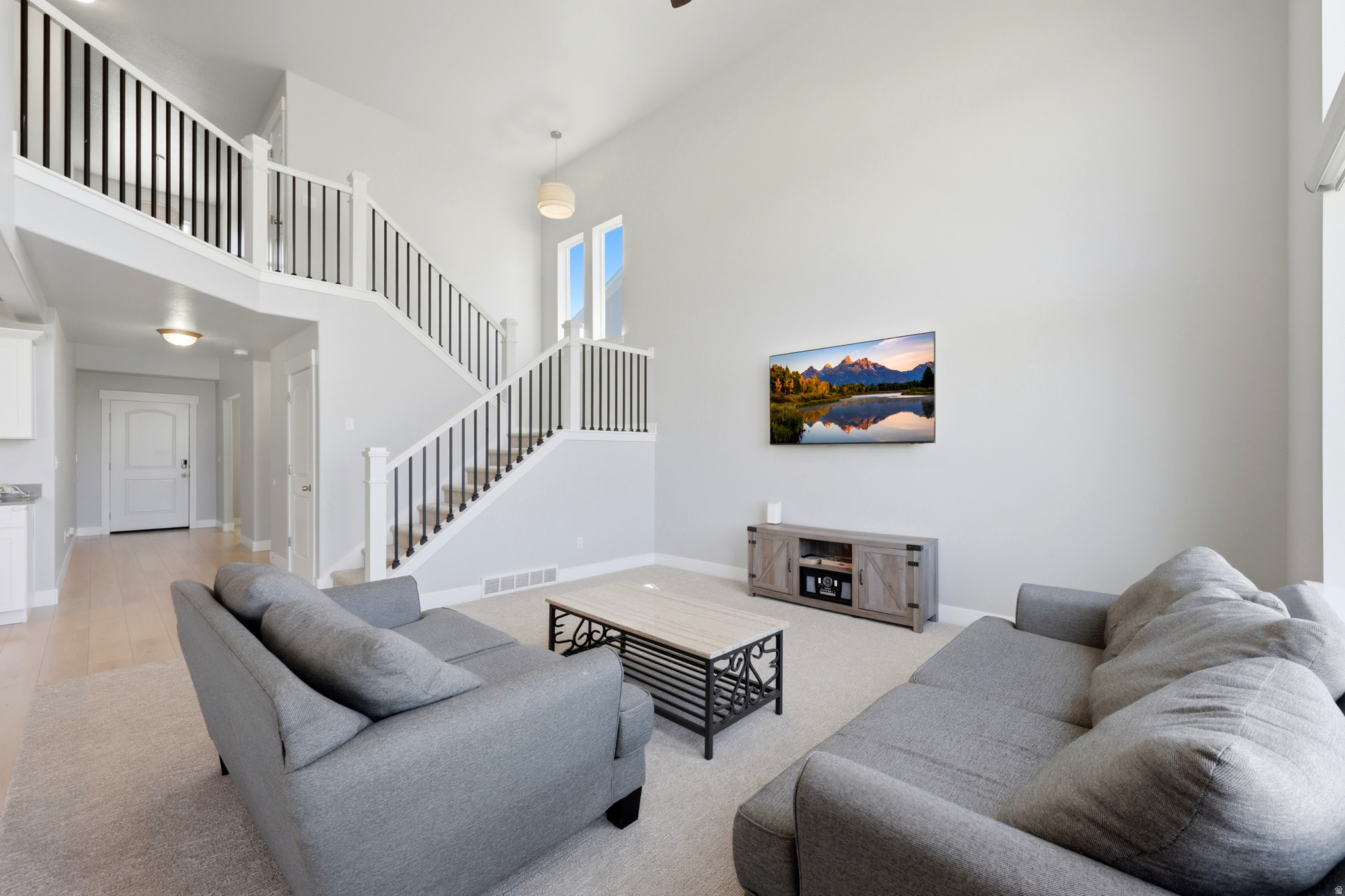 QUAIL HILL AT MT SARATOGA - Residential