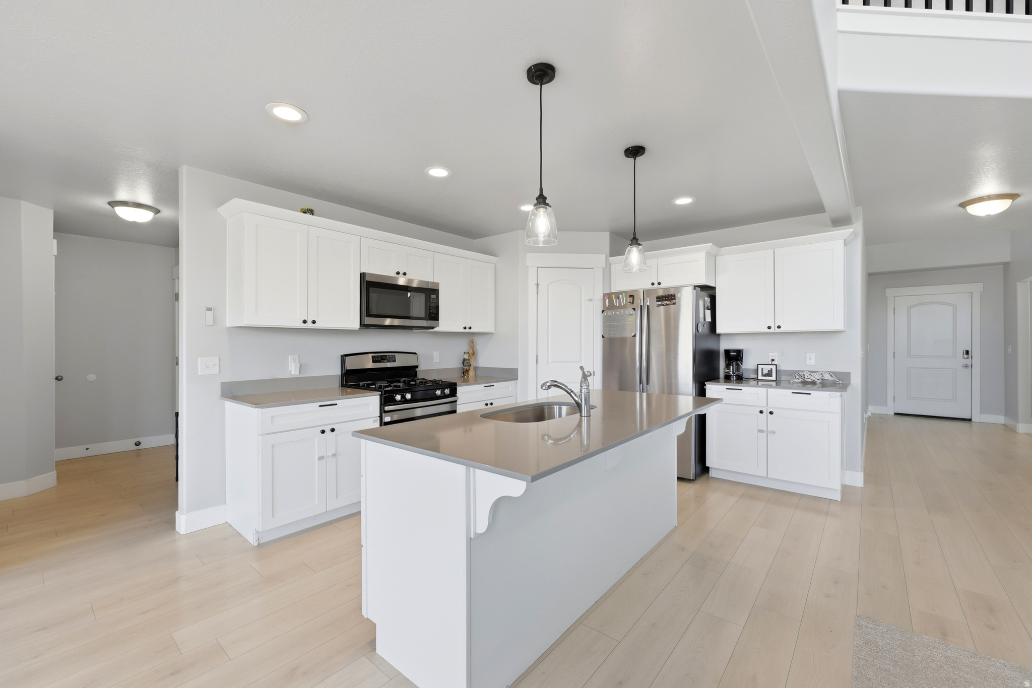 QUAIL HILL AT MT SARATOGA - Residential
