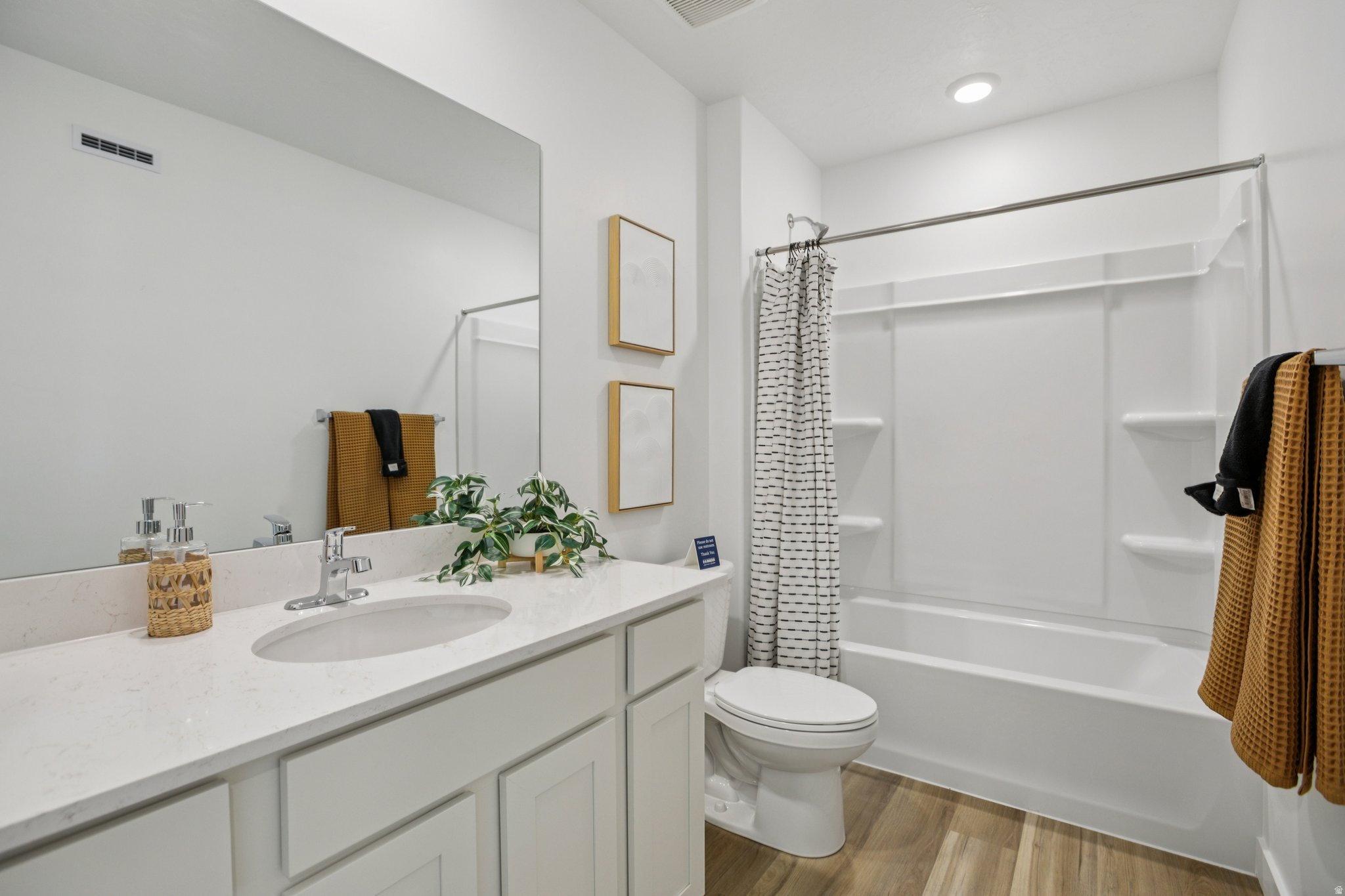 VIRIDIAN - Residential